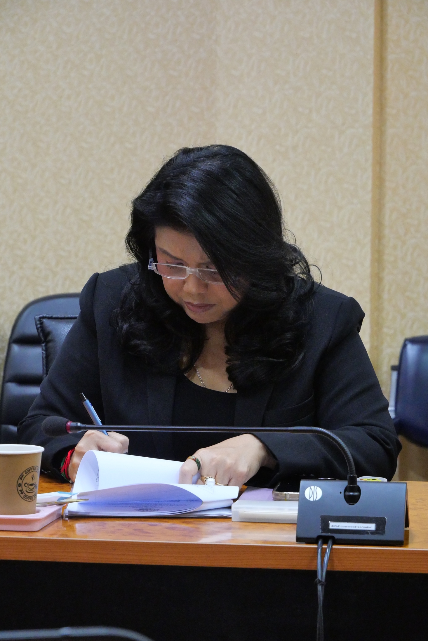 title - ประชุมคณะทำงานพิจารณาผลงานการปฏิรูปที่ดินเพื่อส่งเข้าประกวดการรับรางวัล ครั้งที่ 2/2569 (สมัครขอรับรางวัลเลิศรัฐ ประจำปี 2569) พร้อมประชุมผ่านระบบออนไลน์ ZOOM Meeting 